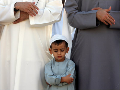 _little-boy-praying